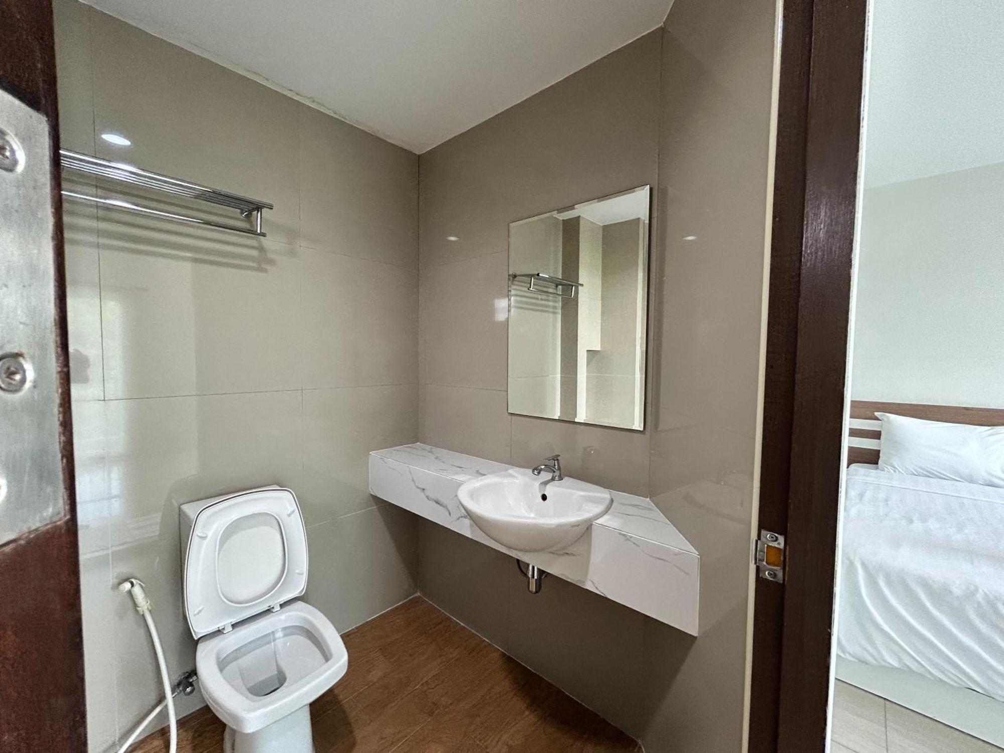 Dd Boutique Resort Ban Wat Pa Esterno foto